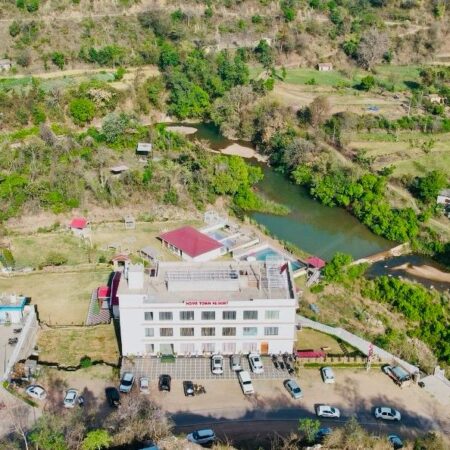 home town resort